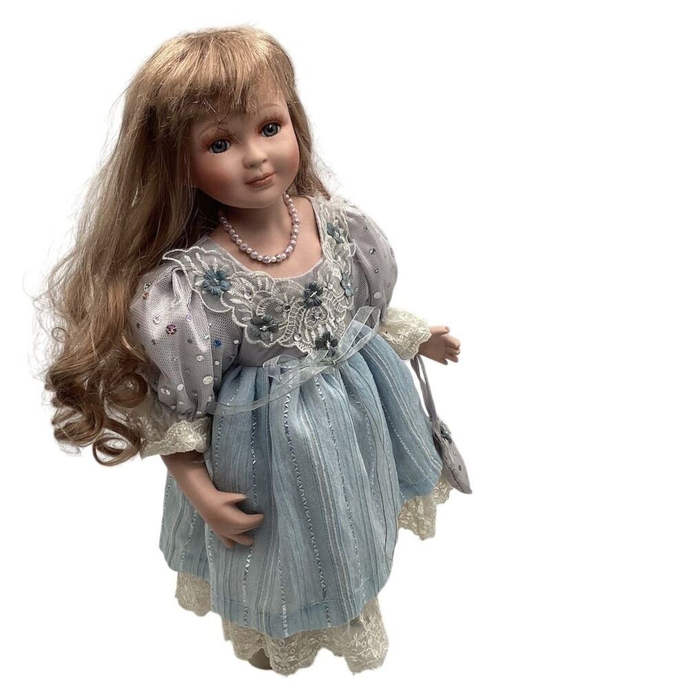 Vintage Porcelain Doll‎ w/ Pearl Necklace Brown Hair